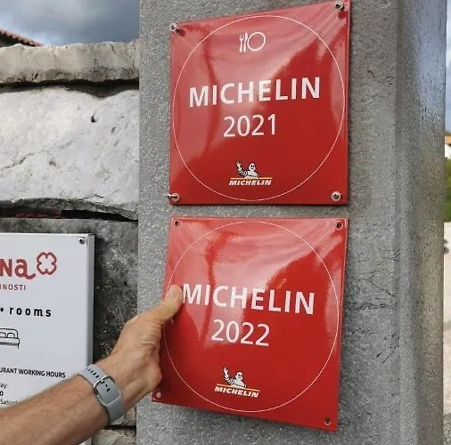 Affittacamere Casa Krasna Gourmet Boutique Lokev